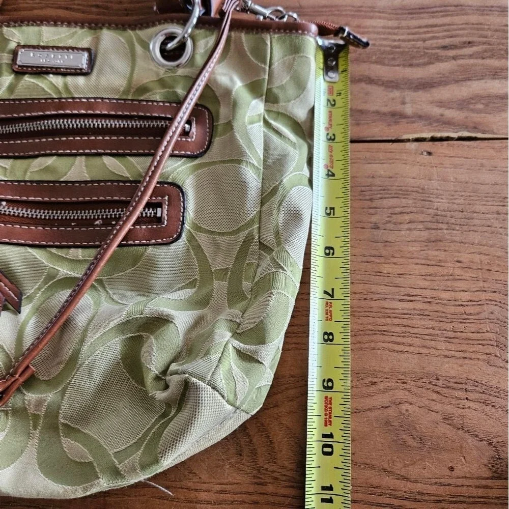 Rosetti New York Anemone Green Purse – Faux Leather Details‎